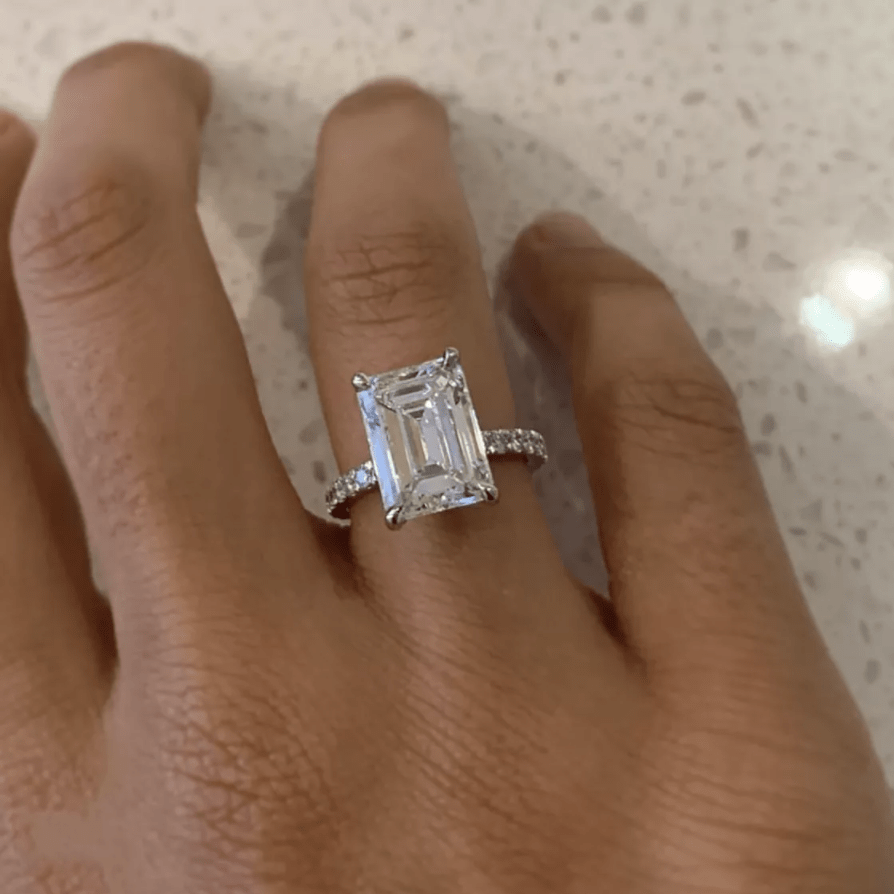 Ava | Elegant Emerald Cut Ring