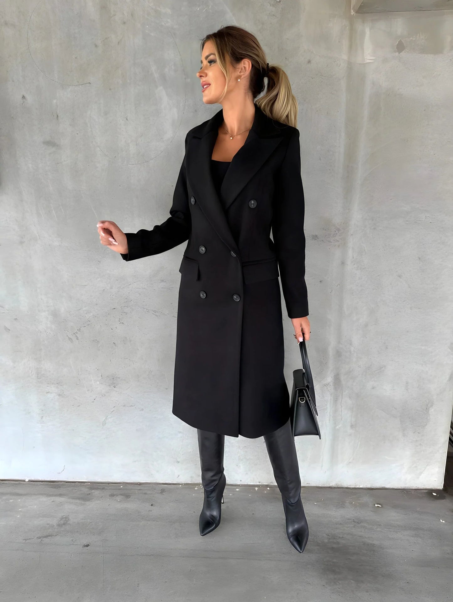 Aura | Elegant Coat