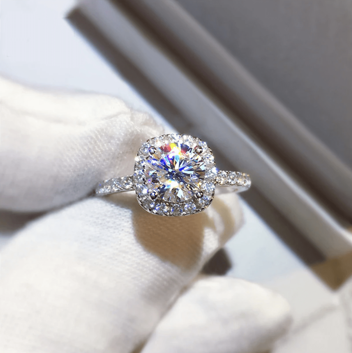 Brielle | Stunning Cushion Cut Ring
