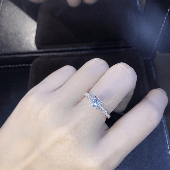 Braidy | Sparkling Round Ring