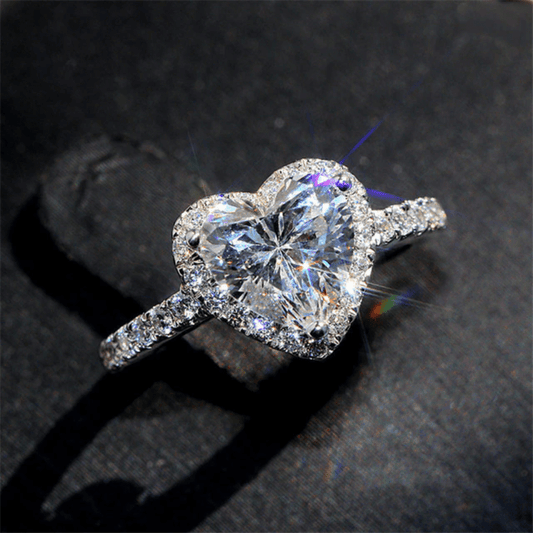 Sophia | Charming Heart Ring